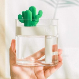 SLP Larynx and Cactus Humidifier Set in hand